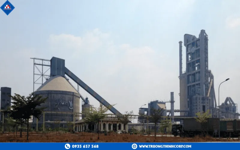 Cement silo construction – Vicem Hai Van plant