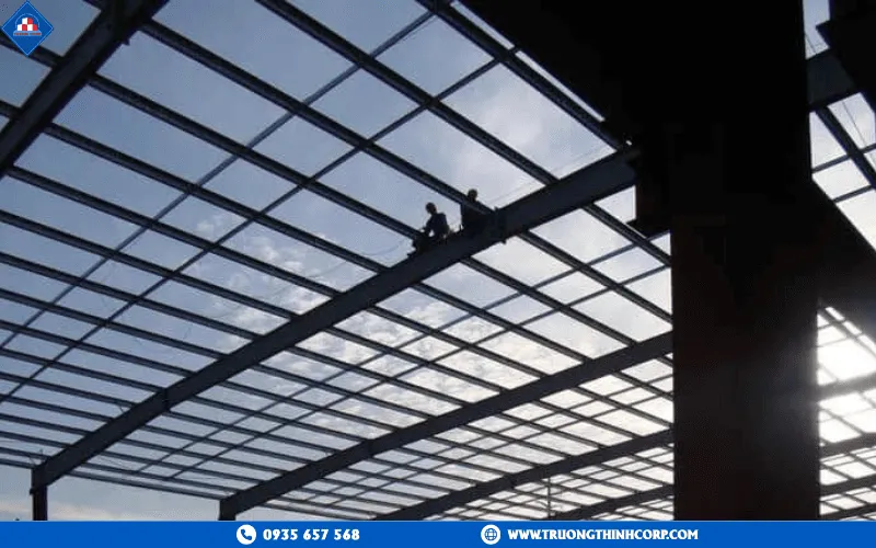 Comparison between Steel Structure and Concrete