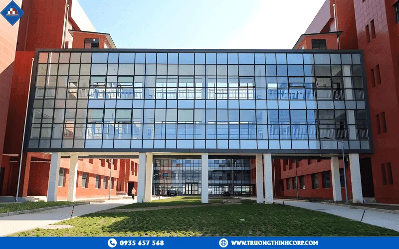 Steel Structures in School Construction