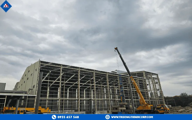 structural steel in office construction