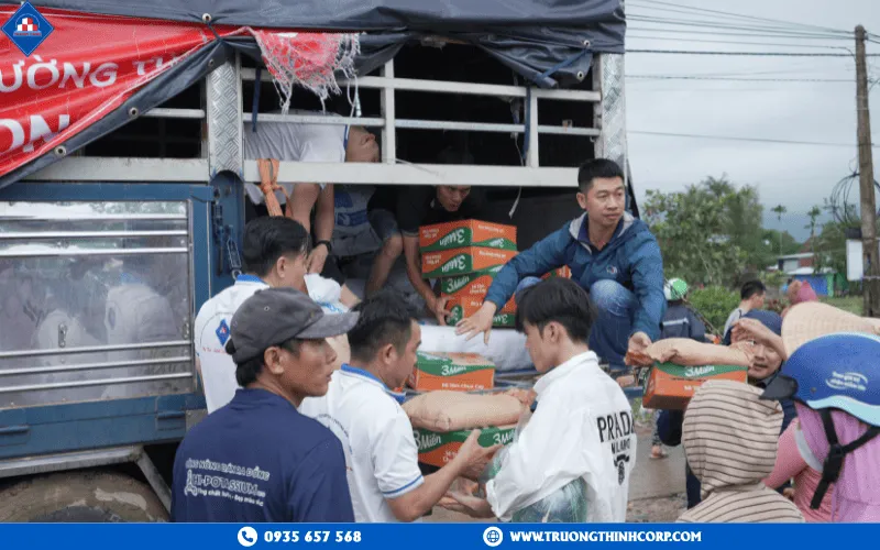 Truong Thinh Reaches Out to Central Vietnam 7