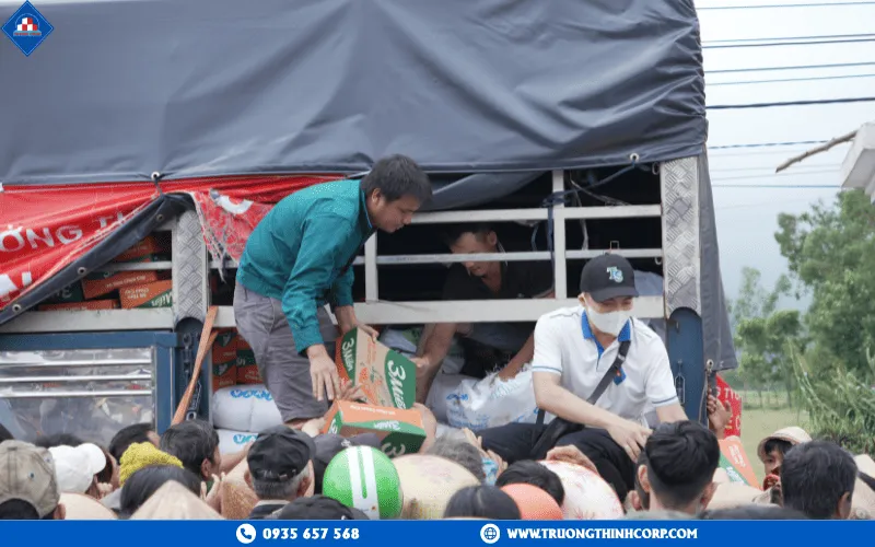 Truong Thinh Reaches Out to Central Vietnam 8