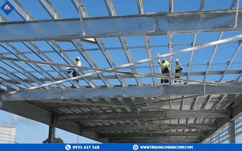 Steel Structures in High Rise Building Construction