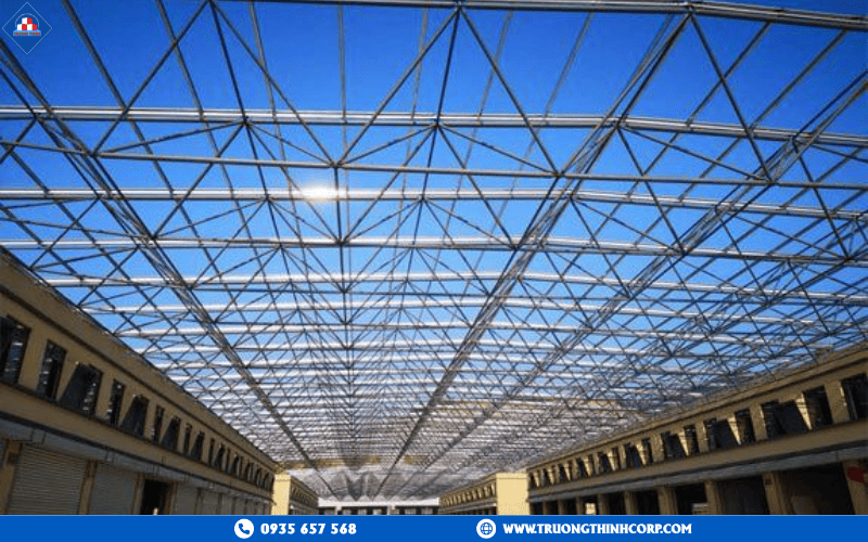 steel structures in exhibition centers construction