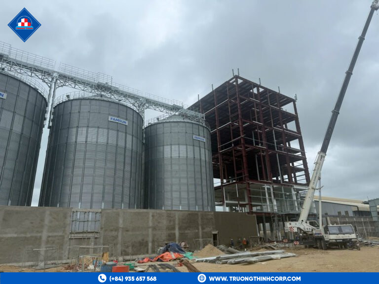 Nutreco Ha Tinh Feed Mill - steel structure project by Truong Thinh Corp