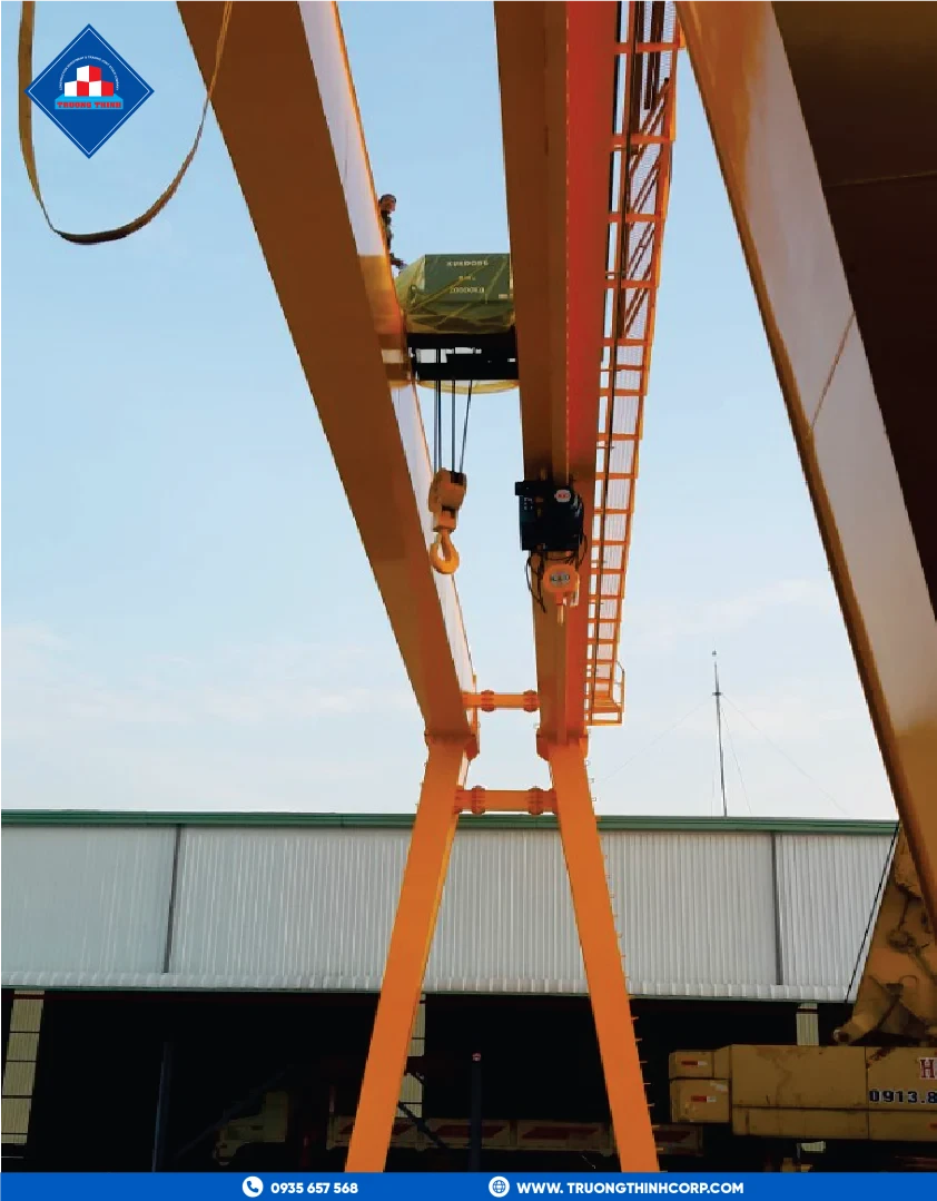 Overhead traveling crane installed in a steel structure warehouse fabricated by Truong Thinh Corp