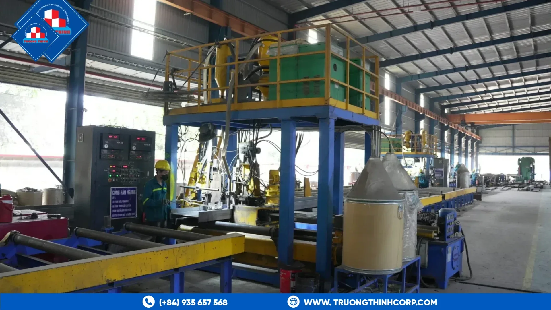 Gantry welding line fabricating built-up H-beam sections from detailed shop drawings